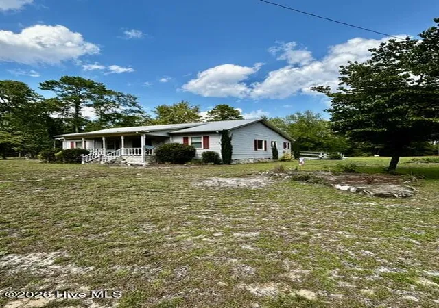 Photo 3 of Single family home for sale at 6842 Burney Rd, White Oak, NC 28399 | MLS# 100598668 | Listing updated on 2026-08-25