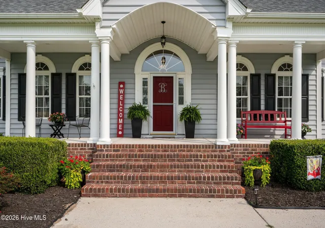Photo 3 of Single family home for sale at 107 Goose Castle Ter, Currituck, NC 27929 | MLS# 100596756 | Listing updated on 2026-09-23