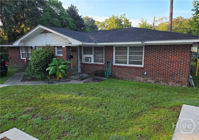 Photo 2 of Multi family home for sale at 2221 & 2223 Delesseps Ave, Savannah, GA 31404 | MLS# SA363497 | Listing updated on 2026-08-28