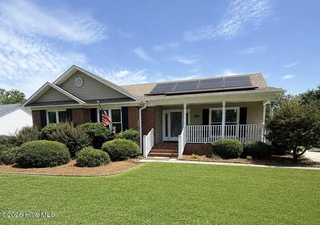 Photo 1 of Single family home for sale at 14900 Blue Woods Rd, Laurinburg, NC 28352 | MLS# 100590784 | Listing updated on 2026-09-19
