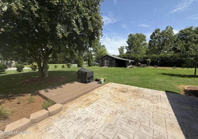 Photo 3 of Single family home for sale at 14900 Blue Woods Rd, Laurinburg, NC 28352 | MLS# 100590784 | Listing updated on 2026-09-19
