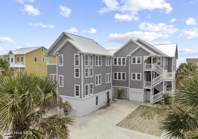 Photo 1 of Single family home for sale at 9813 Sandy Ct, Emerald Isle, NC 28594 | MLS# 100597206 | Listing updated on 2026-09-17