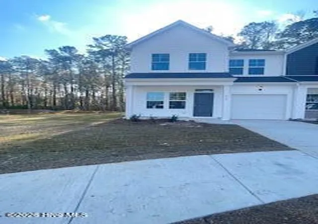 Photo 1 of Townhouse for sale at 842 Palm Frond Way Nw, Calabash, NC 28467 | MLS# 100595812 | Listing updated on 2026-09-19