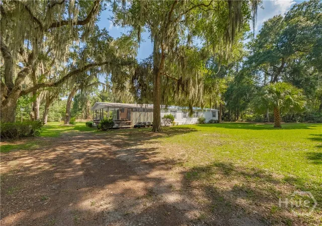 Photo 3 of Manufactured home for sale at 1045 Live Oak Ln Ne, Townsend, GA 31331 | MLS# SA363186 | Listing updated on 2026-09-23