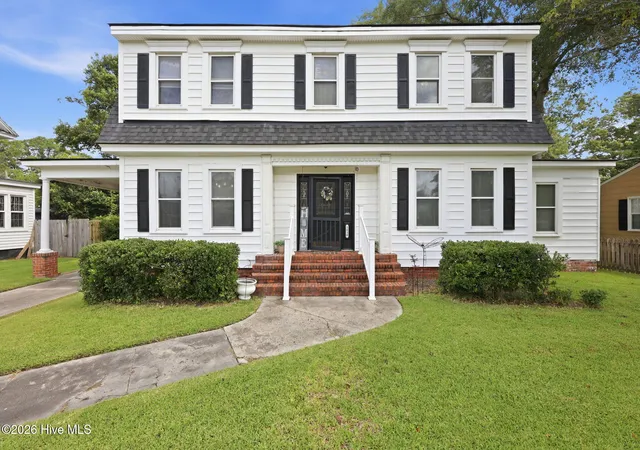 Photo 2 of Single family home for sale at 1410 Rhem Ave, New Bern, NC 28560 | MLS# 100594108 | Listing updated on 2026-09-02