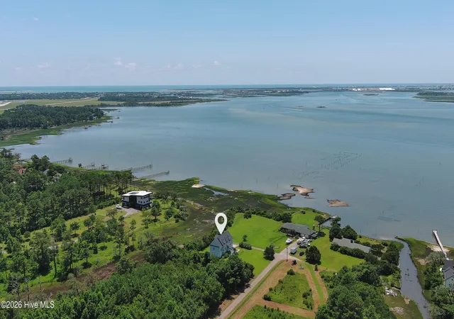 Photo 3 of Single family home for sale at 255 Oak Rd, Beaufort, NC 28516 | MLS# 100592047 | Listing updated on 2026-09-22