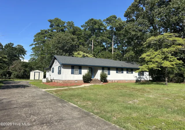 Photo 2 of Single family home for sale at 6429 River Rd, Washington, NC 27889 | MLS# 100597703 | Listing updated on 2026-08-20