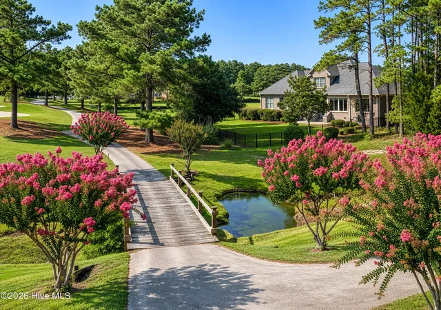 Photo 3 of Single family home for sale at 433 Crow Creek Dr Nw, Calabash, NC 28467 | MLS# 100537525 | Listing updated on 2026-08-21