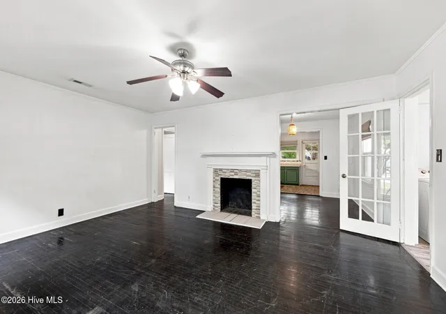 Photo 3 of Single family home for sale at 106 S Griffin St, Elizabeth City, NC 27909 | MLS# 100596181 | Listing updated on 2026-08-21