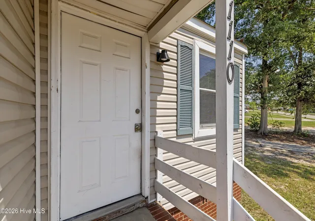 Listing Photo 4 - Condo for sale in building located at 1108 Weston St, North Augusta, SC 29841 - Unit #A&B