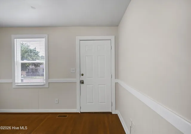 Listing Photo 5 - Condo for sale in building located at 1108 Weston St, North Augusta, SC 29841 - Unit #A&B