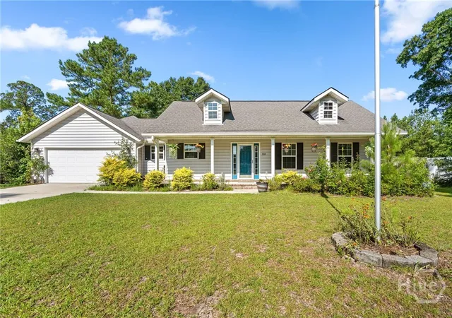 Photo 1 of Single family home for sale at 333 Labrador Ln, Guyton, GA 31312 | MLS# SA360679 | Listing updated on 2026-09-30