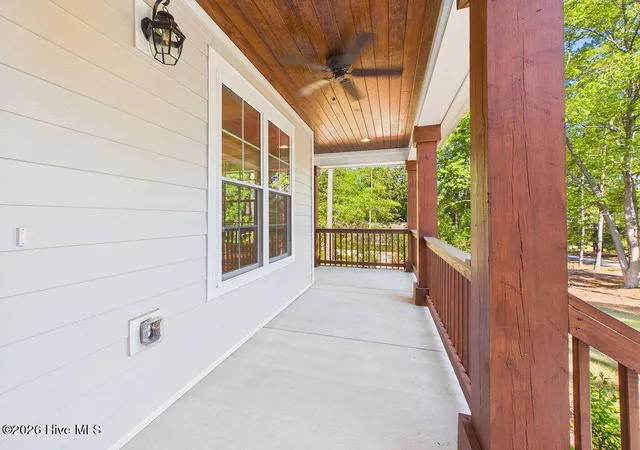 Photo 2 of Single family home for sale at 2 Bob O Link Rd, Pinehurst, NC 28374 | MLS# 100518759 | Listing updated on 2026-09-03