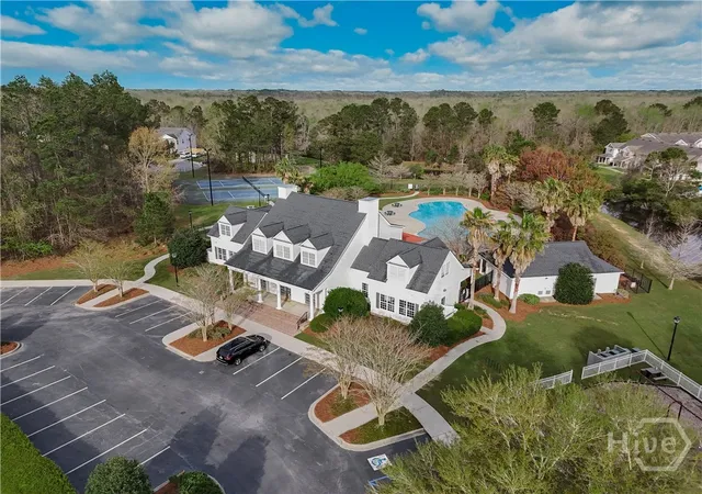 Photo 3 of Single family home for sale at 106 Endicott Dr, Savannah, GA 31419 | MLS# SA360534 | Listing updated on 2026-08-21