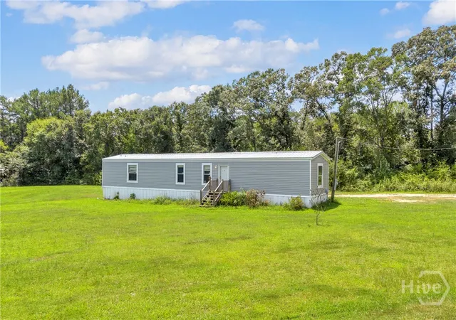 Photo 1 of Manufactured home for sale at 2159 Deep Creek, Dewy Rose, GA 30634 | MLS# CL362122 | Listing updated on 2026-08-27