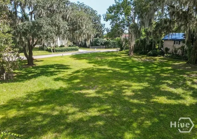 Photo 1 of Land for sale at 215 Battery Cir, Savannah, GA 31410 | MLS# SA351303 | Listing updated on 2026-08-29