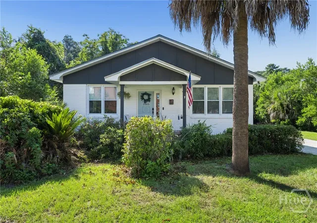 Photo 1 of Single family home for sale at 3305 Whatley Ave, Savannah, GA 31404 | MLS# SA362561 | Listing updated on 2026-08-22