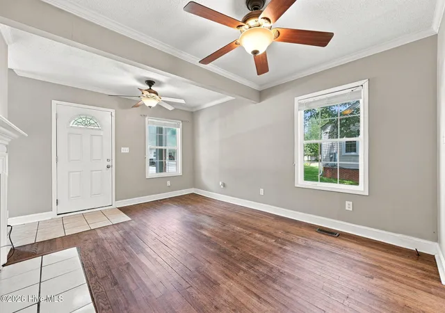 Photo 4 of Single family home for sale at 32 E Bayshore Blvd, Jacksonville, NC 28540 | MLS# 100597942 | Listing updated on 2026-09-24