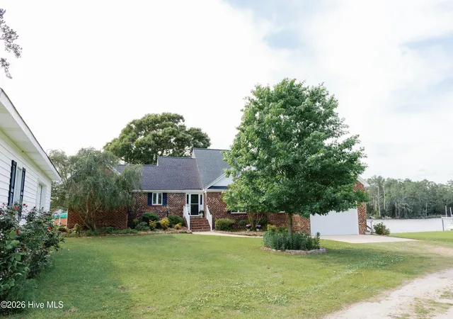 Photo 2 of Single family home for sale at 674 Brooks Rd, Bath, NC 27808 | MLS# 100572096 | Listing updated on 2026-08-26