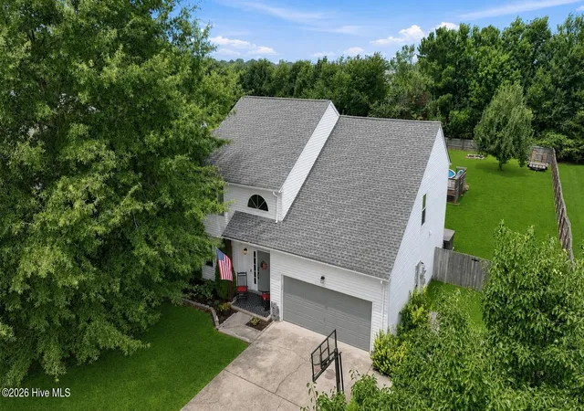 Photo 2 of Single family home for sale at 204 Eagle Crk Rd, Moyock, NC 27958 | MLS# 100591159 | Listing updated on 2026-09-25