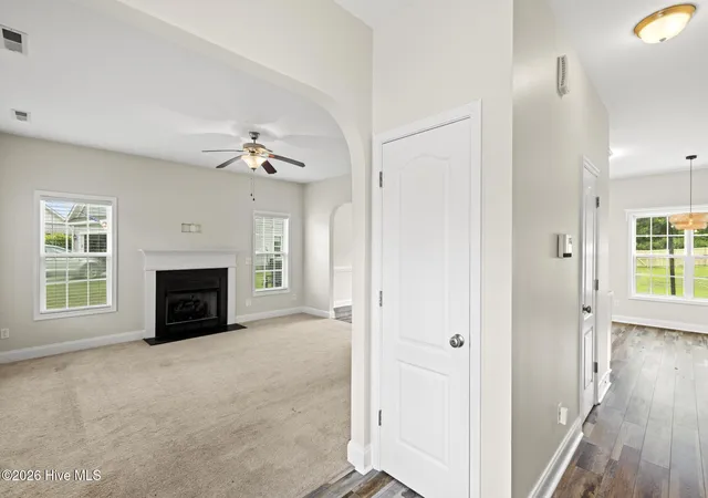 Photo 3 of Single family home for sale at 211 Gelynda Ct, Holly Ridge, NC 28445 | MLS# 100564842 | Listing updated on 2026-08-20