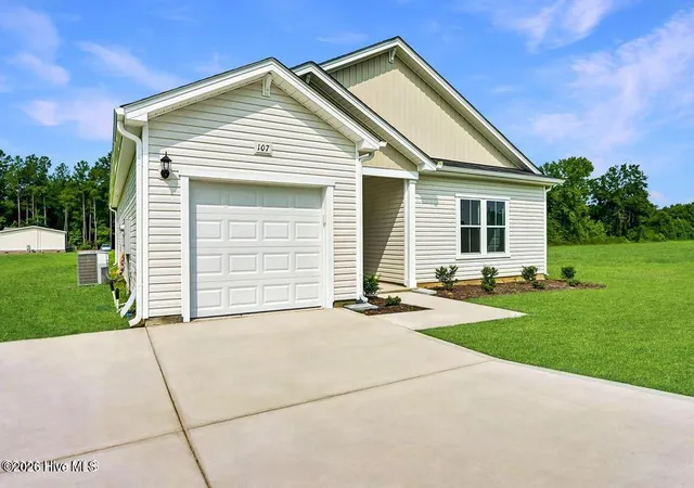Photo 2 of Single family home for sale at 107 Franklin Landing Dr, Pikeville, NC 27863 | MLS# 100598567 | Listing updated on 2026-08-29