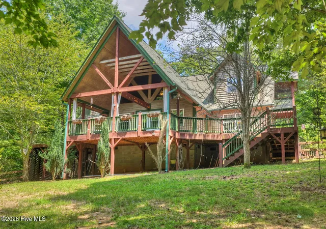 Photo 3 of Single family home for sale at 648 Posey Pl, Murphy, NC 28906 | MLS# 100596183 | Listing updated on 2026-09-05