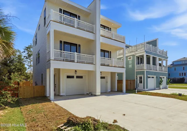 Photo 4 of Townhouse for sale at 502 N Carolina Ave #1, Carolina Beach, NC 28428 | MLS# 100582203 | Listing updated on 2026-08-23