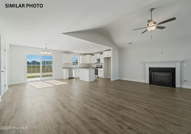Photo 4 of Single family home for sale at 909 Miranda Ct, Jacksonville, NC 28546 | MLS# 100597967 | Listing updated on 2026-10-08