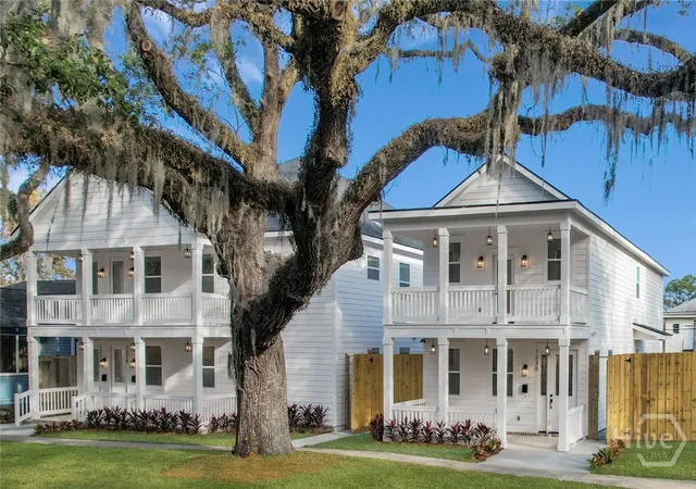 Listing Photo 2 - Condo for sale in building located at 1228 E Anderson St, Savannah, GA 31404 - Unit #A & B