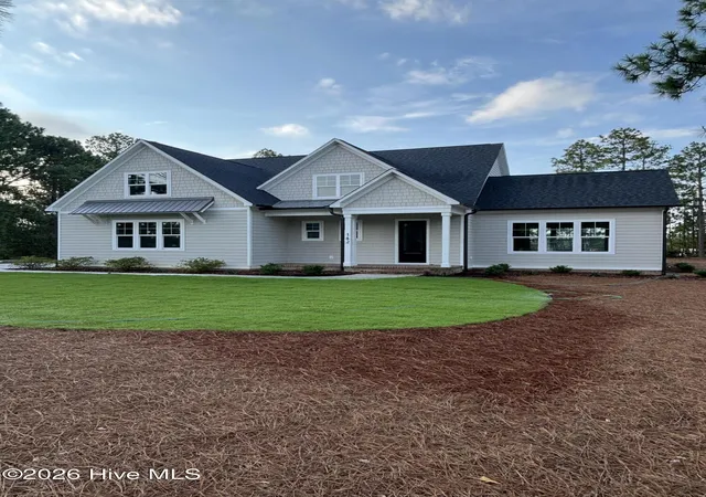 Photo 2 of Single family home for sale at 142 Parkwood Ct, West End, NC 27376 | MLS# 100581499 | Listing updated on 2026-08-27