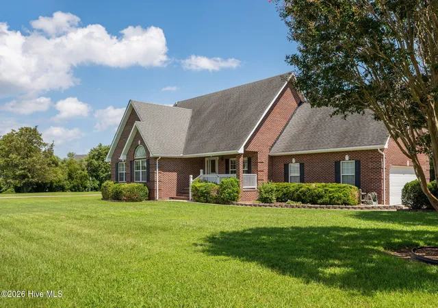 Photo 2 of Single family home for sale at 134 Soundside Estates Dr, Grandy, NC 27939 | MLS# 100598228 | Listing updated on 2026-09-07
