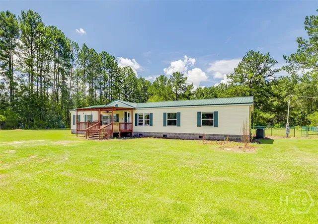 Photo 2 of Manufactured home for sale at 763 Bell Rd, Brooklet, GA 30415 | MLS# SA362565 | Listing updated on 2026-10-17