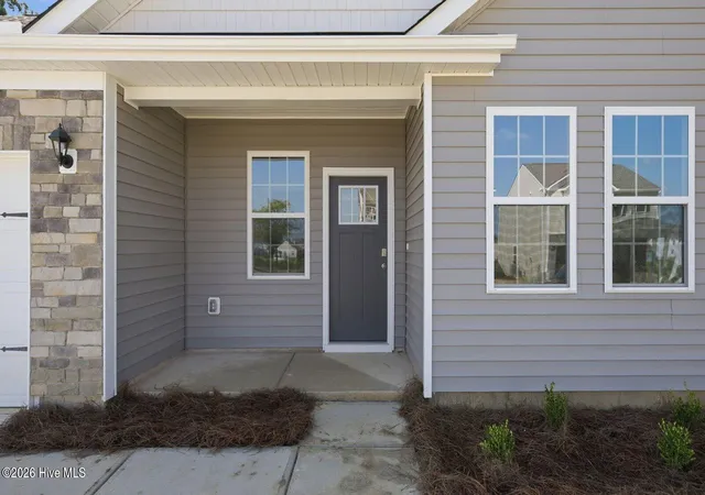 Photo 4 of Single family home for sale at 262 Lake Tyler Dr, New Bern, NC 28560 | MLS# 100582394 | Listing updated on 2026-10-08