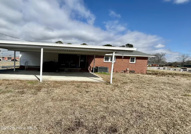 Photo 3 of Single family home for sale at 2791 S Nc 41 And 50 Hwy, Chinquapin, NC 28521 | MLS# 100595988 | Listing updated on 2026-08-25