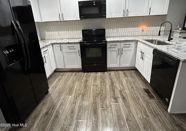 Photo 4 of Single family home for sale at 2791 S Nc 41 And 50 Hwy, Chinquapin, NC 28521 | MLS# 100595988 | Listing updated on 2026-08-25