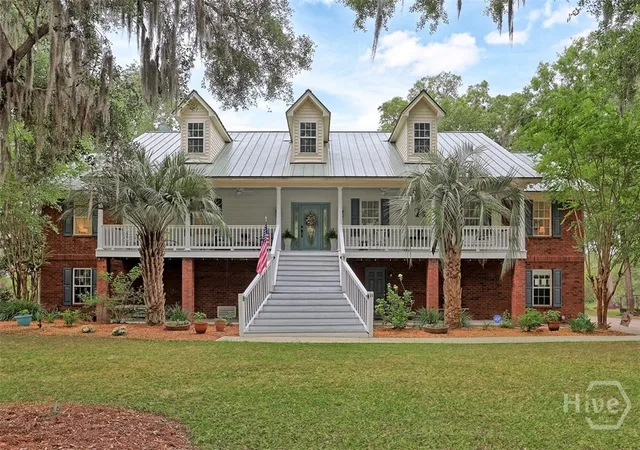 3rd image of 11 Ml Run Ln, Richmond Hill, GA 31324 | MLS# SA354626