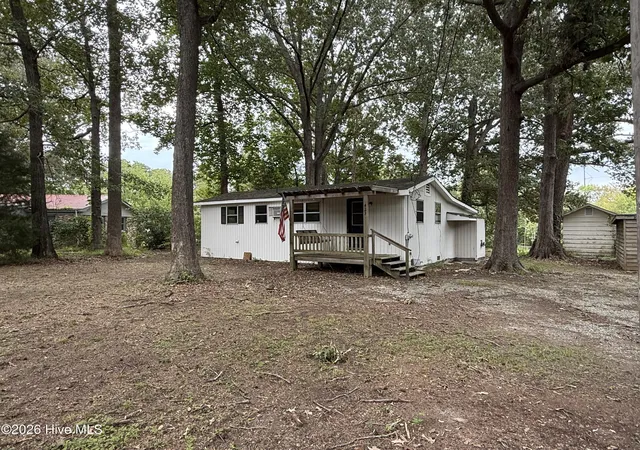 Photo 1 of Single family home for sale at 423 Dogwood Dr, Edenton, NC 27932 | MLS# 100598533 | Listing updated on 2026-09-03