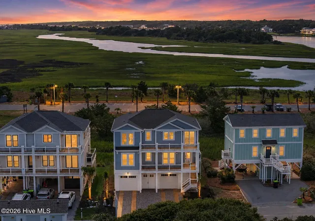Photo 2 of Single family home for sale at 7 Old Marina Dr, Ocean Isle Beach, NC 28469 | MLS# 100573885 | Listing updated on 2026-09-20