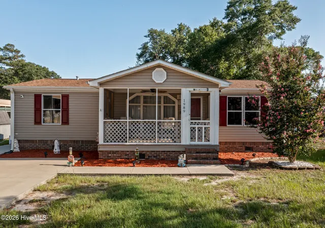Photo 3 of Manufactured home for sale at 1989 Scotch Sea Ln Sw, Supply, NC 28462 | MLS# 100596739 | Listing updated on 2026-09-14