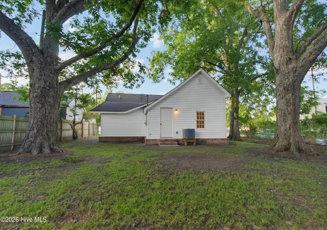 4th image of 316 E Walter St, Whiteville, NC 28472 | MLS# 100594923