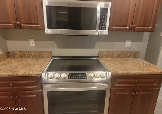 Photo 3 of Single family home for sale at 810 Reynolds Ct, Grovetown, GA 30813 | MLS# 100595314 | Listing updated on 2026-09-20