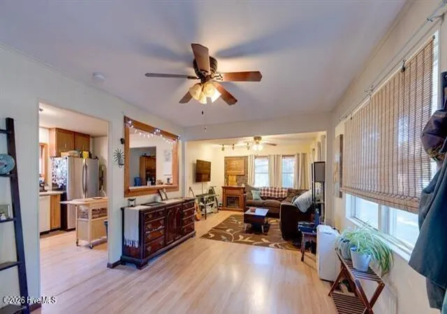 Photo 3 of Single family home for sale at 104 Darsel Ln, Point Harbor, NC 27964 | MLS# 100599469 | Listing updated on 2026-09-30