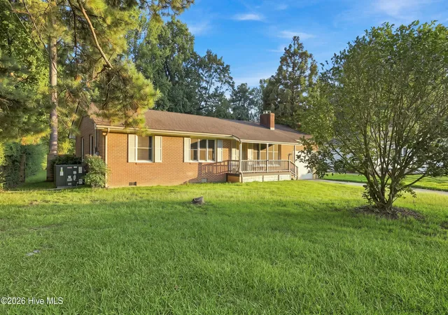 Photo 1 of Single family home for sale at 1622 Midgett Dr, Elizabeth City, NC 27909 | MLS# 100599466 | Listing updated on 2026-10-01