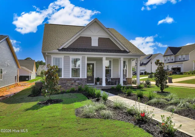 Photo 2 of Single family home for sale at 305 Pennyweight Ln, North Augusta, SC 29860 | MLS# 100593274 | Listing updated on 2026-09-30