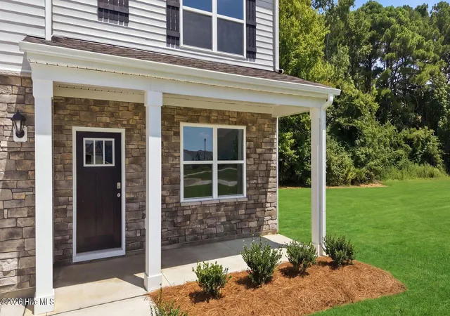 Photo 4 of Single family home for sale at 2600 Delilah Dr, Winterville, NC 28590 | MLS# 100580157 | Listing updated on 2026-09-14