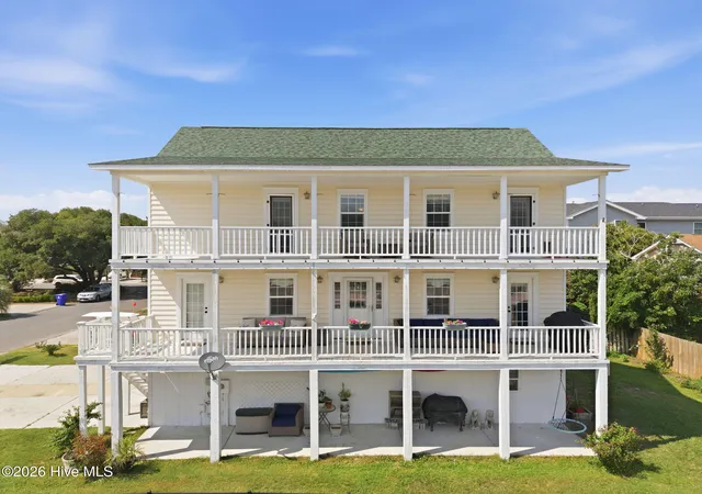 2nd image of 930 Riptide Ln, Carolina Beach, NC 28428 | MLS# 100596564