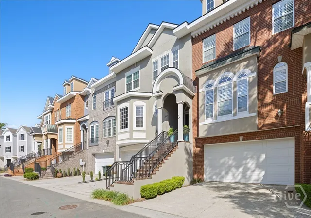 Townhouse for sale at 102 Hidden Way, Savannah, GA 31419 | MLS# SA354334