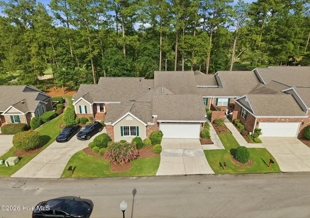 Photo 3 of Townhouse for sale at 140 Lighthorse Cir, Aberdeen, NC 28315 | MLS# 100590934 | Listing updated on 2026-09-03