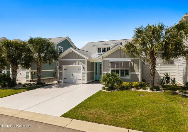 Photo 2 of Single family home for sale at 2113 Manor Parc Dr, Calabash, NC 28467 | MLS# 100595552 | Listing updated on 2026-08-23